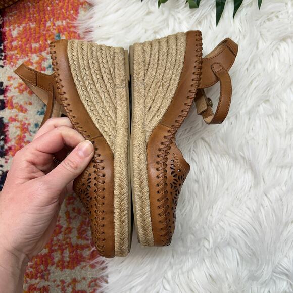 $200 Pikolinos Vila Wedge Sandal in Brandy 36 / 5.5-6 Brown Leather Espadrille - Picture 6 of 10